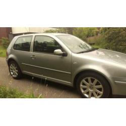 Volkswagen Golf 1.6-16V Pacific