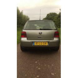 Volkswagen Golf 1.6-16V Pacific