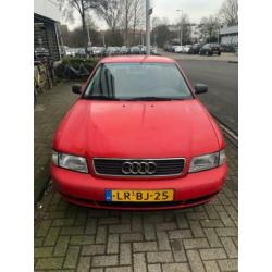 Audi A4 1.6 74KW 1995 Rood