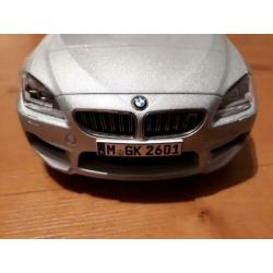 BMW M6 convertible silverstone van Paragon 1/18