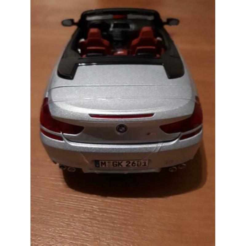 BMW M6 convertible silverstone van Paragon 1/18