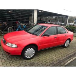 Audi A4 1.6 74KW 1995 Rood