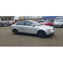 Audi A4 2.0 96KW AUT 2001 Grijs