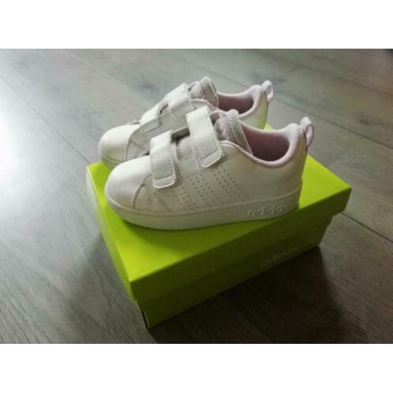 ZGAN wit/roze Adidas Neo sneakers maat 25