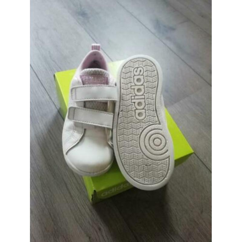 ZGAN wit/roze Adidas Neo sneakers maat 25