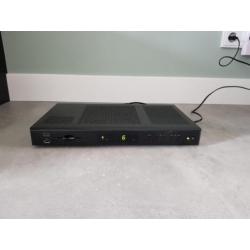 Cisco 8485 DVB keurig nette digitale tuner met harde schijf
