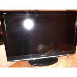 Panasonic lcd tv 80 cm