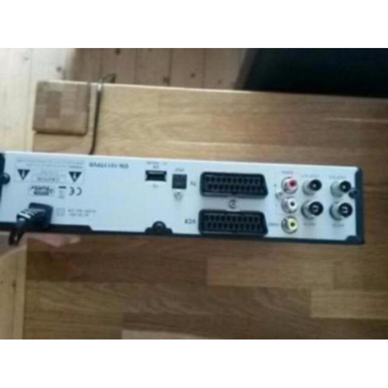 TV decoder met aansluiting voor een externe harde schijf