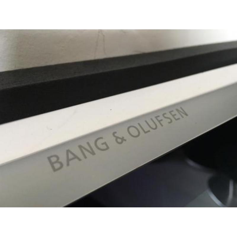 Beovision 10-32 tv (full HD + HDMI) van B&O Bang en Olufsen