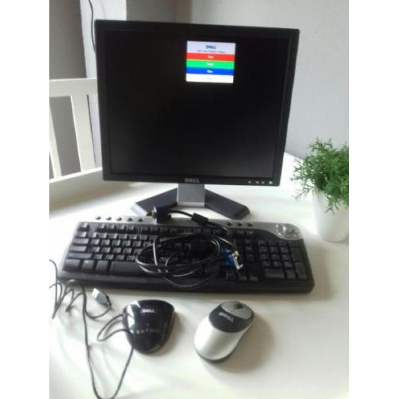 Dell monitor met toebehoren