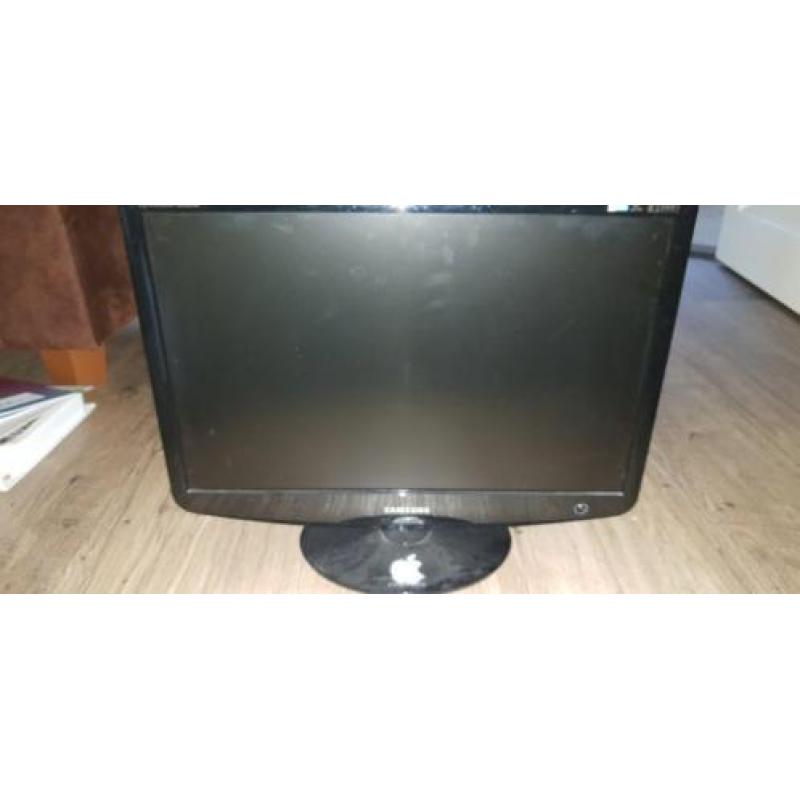 Samsung Syncmaster 2232BW 22"