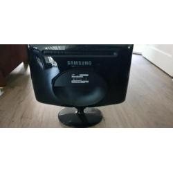 Samsung Syncmaster 2232BW 22"