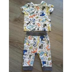 Diverse babykleding maat 50/56